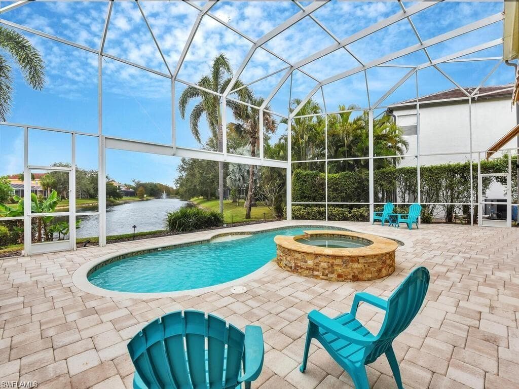 9983 Colonial WALK N, ESTERO FL 33928-2