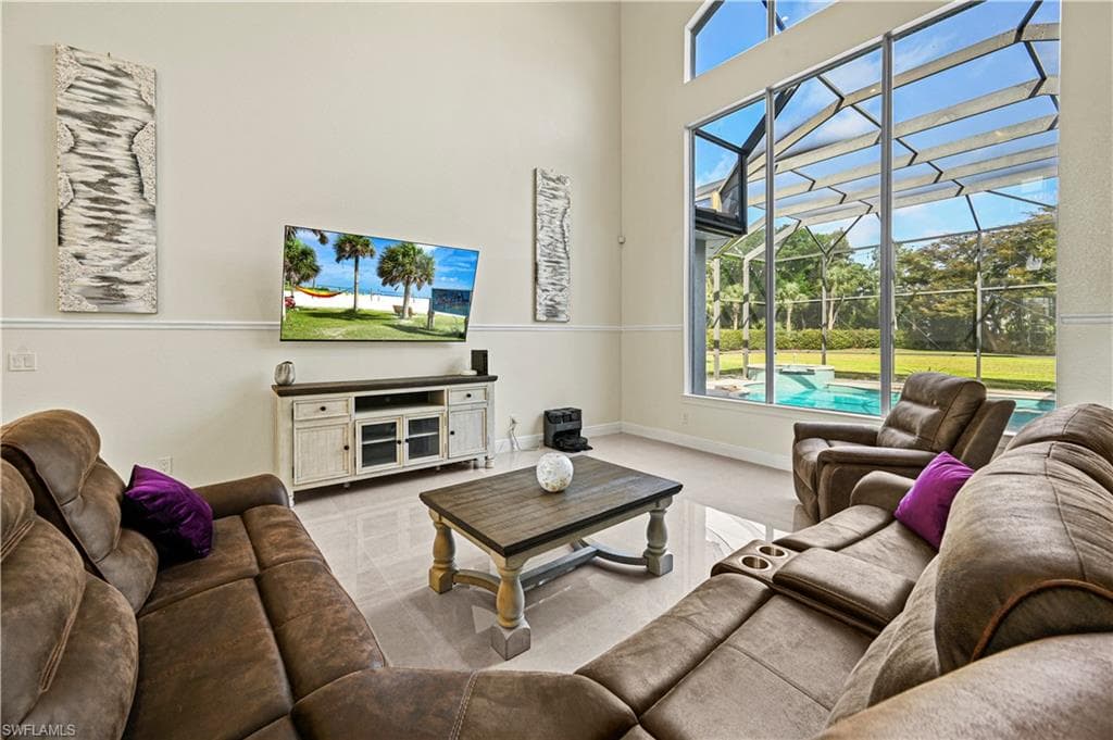 19380 La Serena DR, ESTERO FL 33967-5