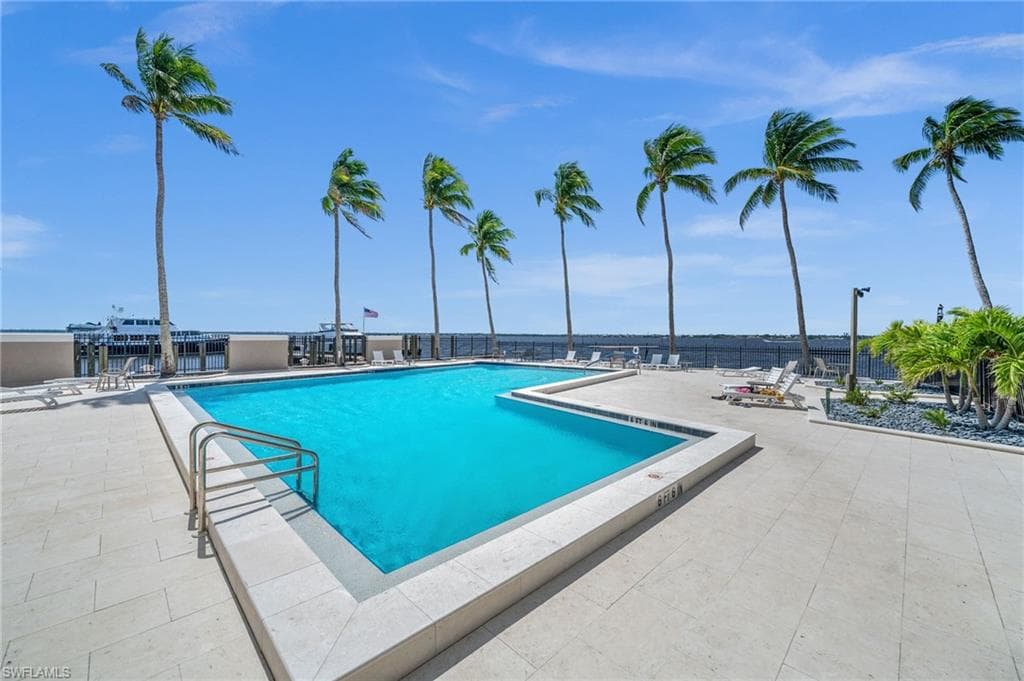 1900 Virginia AVE # 902, FORT MYERS FL 33901-31