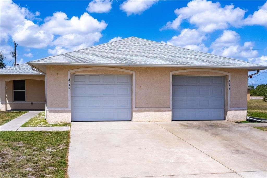 2130 NE 8th PL, CAPE CORAL FL 33909-1