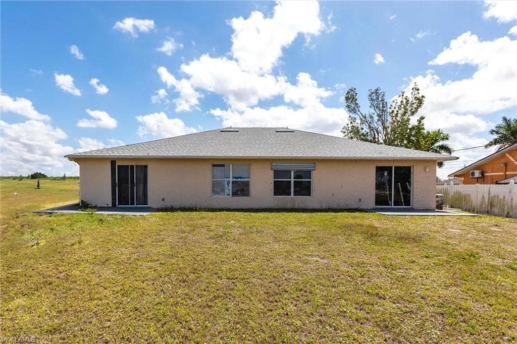 2130 NE 8th PL, CAPE CORAL FL 33909-29