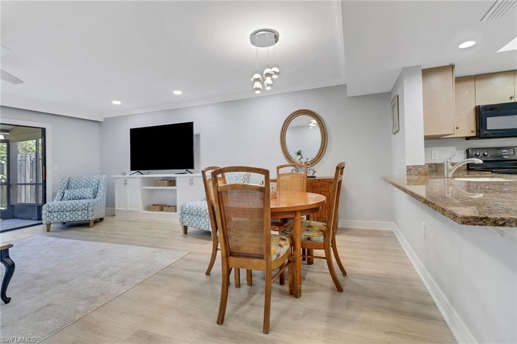 790 Meadowland DR # D, NAPLES FL 34108-7