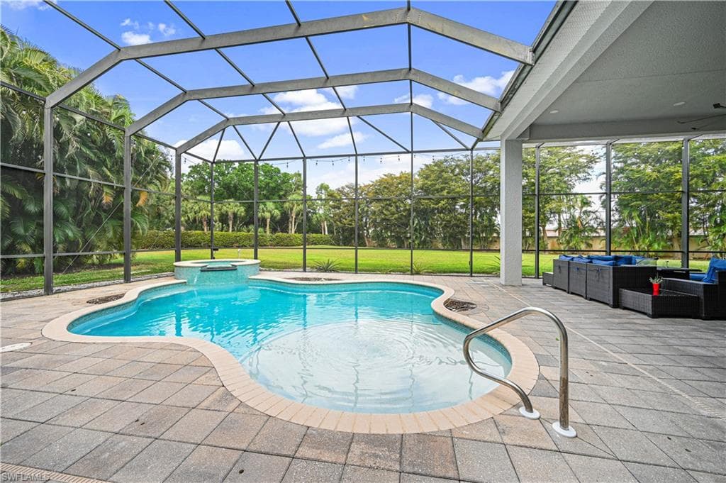 19380 La Serena DR, ESTERO FL 33967-41