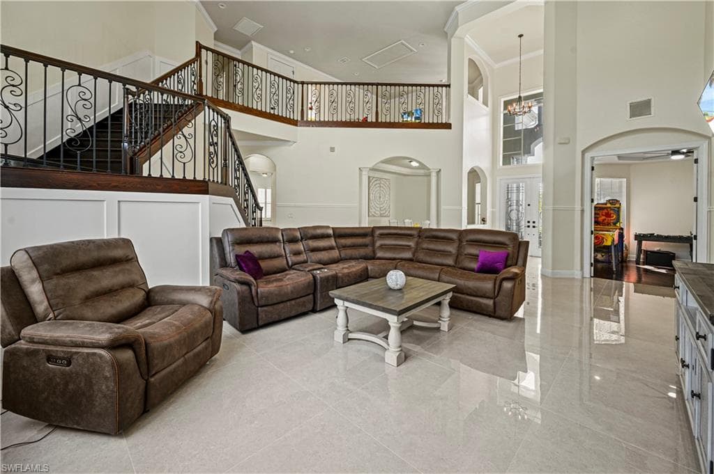 19380 La Serena DR, ESTERO FL 33967-6