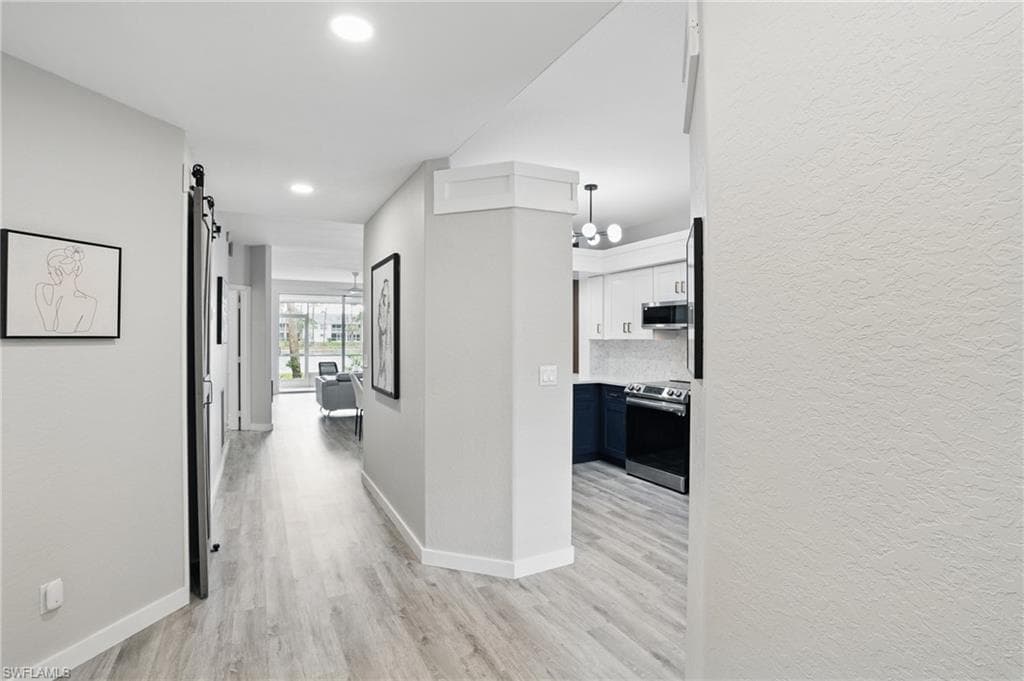 1220 Sarah Jean CIR # L103, NAPLES FL 34110-1