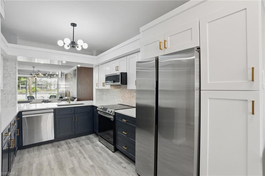 1220 Sarah Jean CIR # L103, NAPLES FL 34110-12