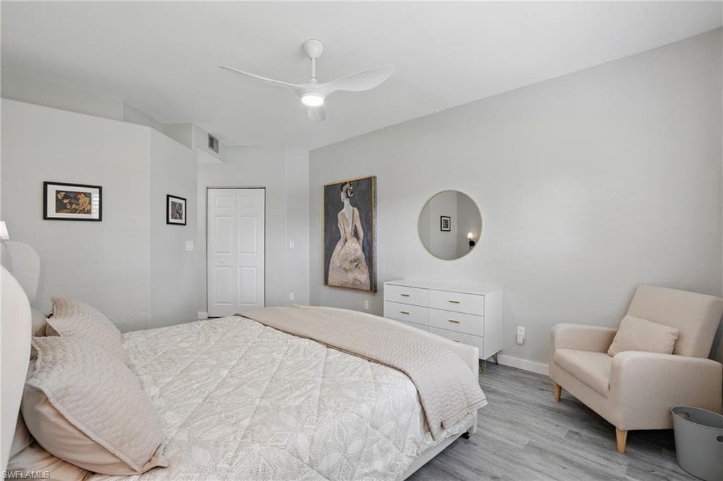 1220 Sarah Jean CIR # L103, NAPLES FL 34110-19