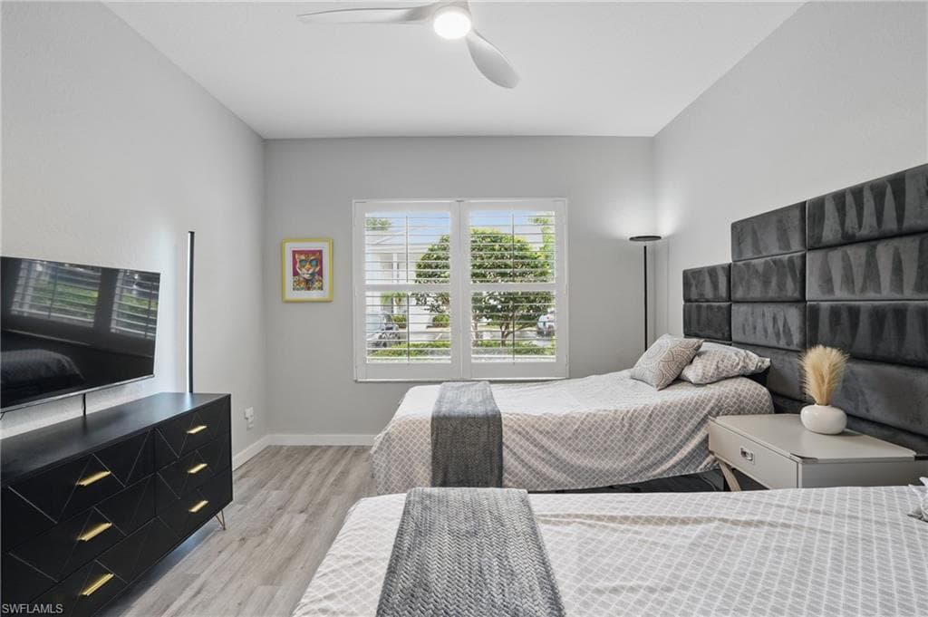 1220 Sarah Jean CIR # L103, NAPLES FL 34110-23