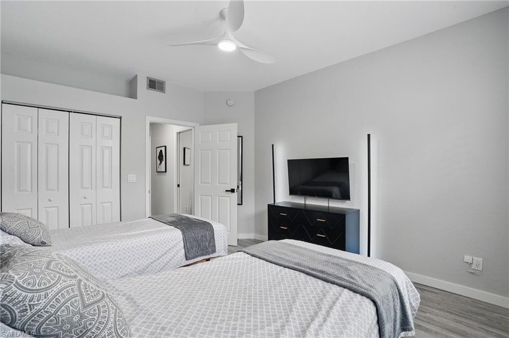 1220 Sarah Jean CIR # L103, NAPLES FL 34110-24