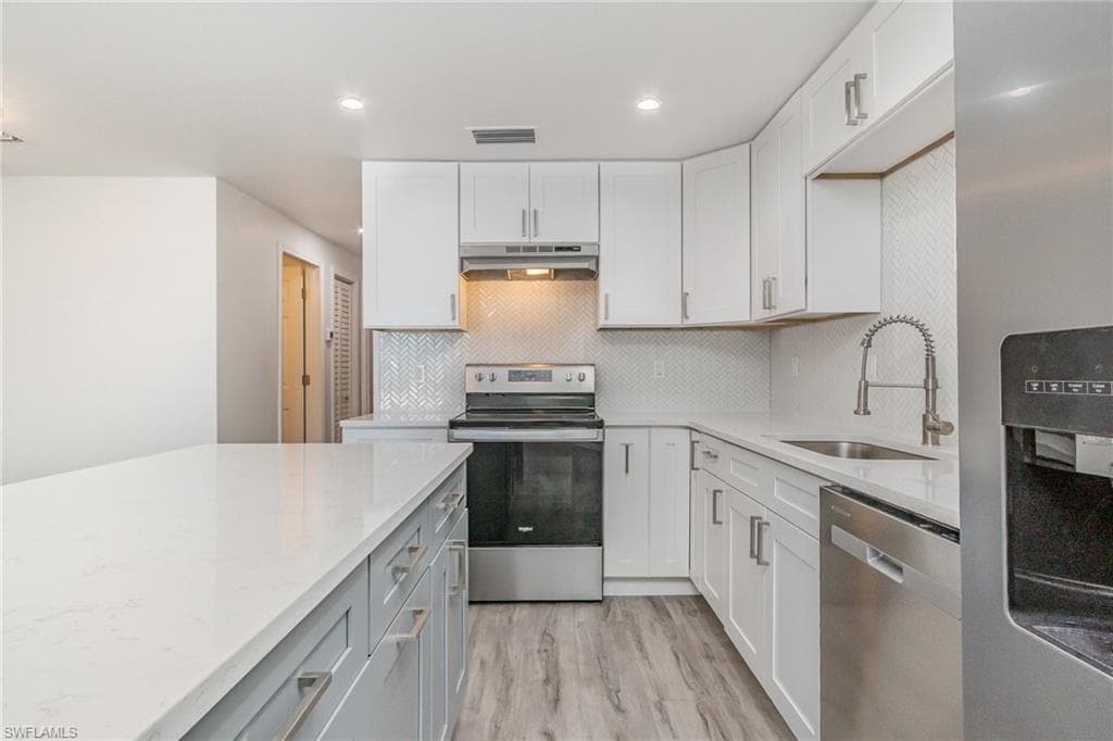 1300 Estero BLVD # 205, FORT MYERS BEACH FL 33931-2