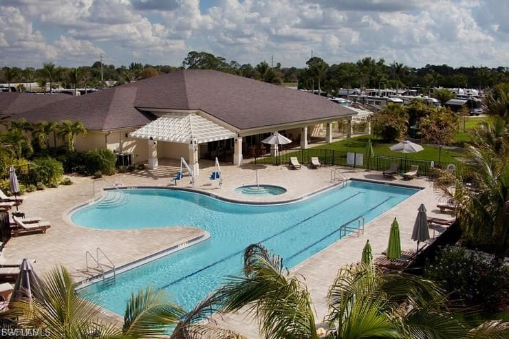 10309 Fire Flag TRL, FORT MYERS FL 33905-45