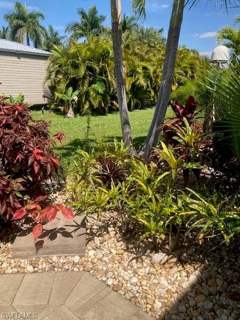 10309 Fire Flag TRL, FORT MYERS FL 33905-23