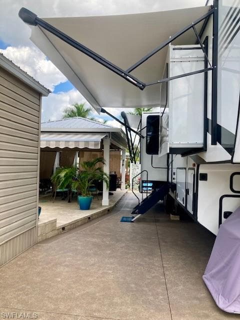 10309 Fire Flag TRL, FORT MYERS FL 33905-32