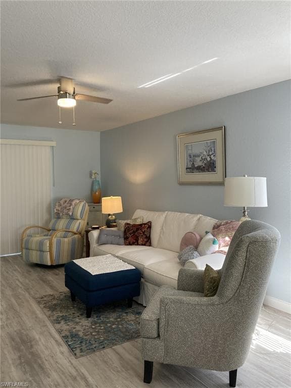 26705 Little John CT # 54, BONITA SPRINGS FL 34135-6