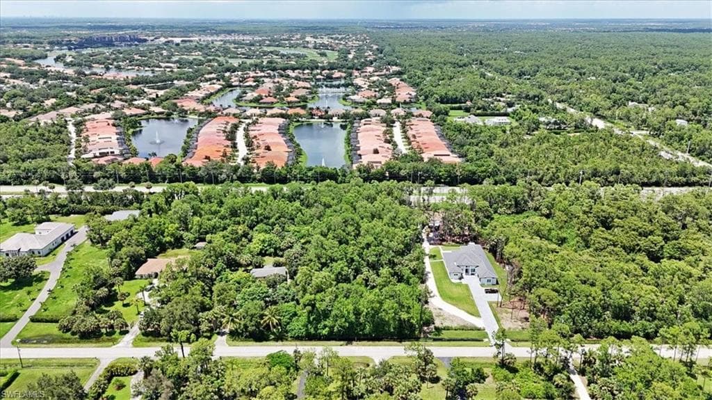 5665 Napa Woods WAY, NAPLES FL 34116-1