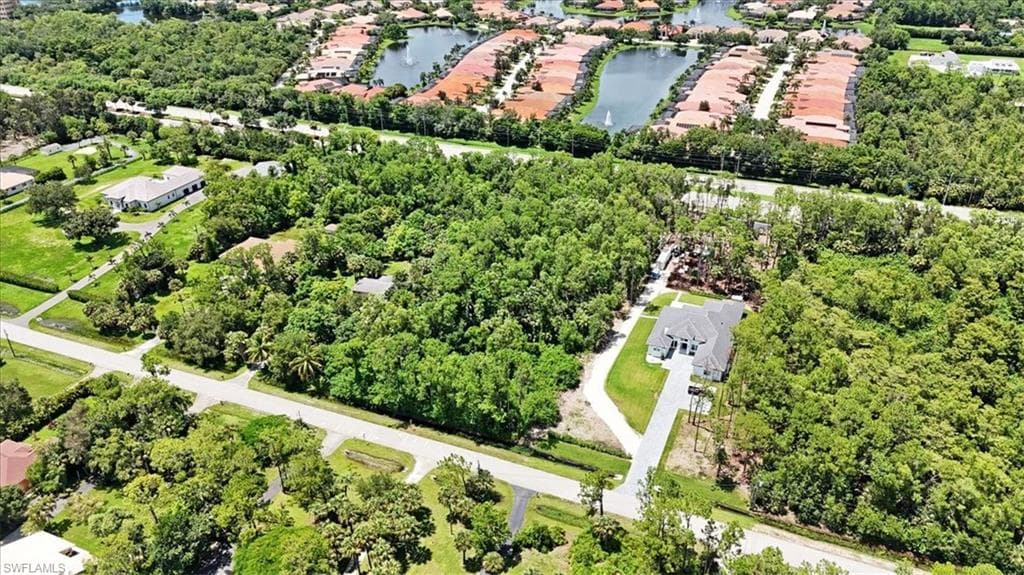 5665 Napa Woods WAY, NAPLES FL 34116-5
