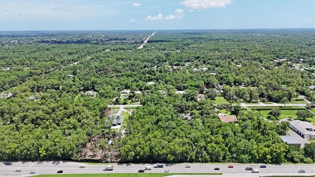 5665 Napa Woods WAY, NAPLES FL 34116-11