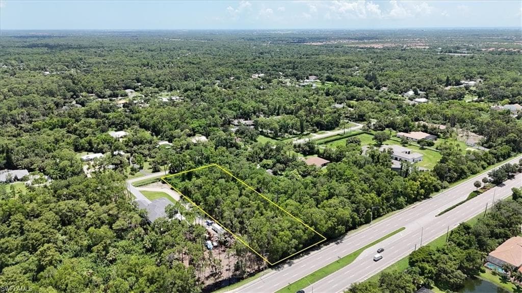 5665 Napa Woods WAY, NAPLES FL 34116-8