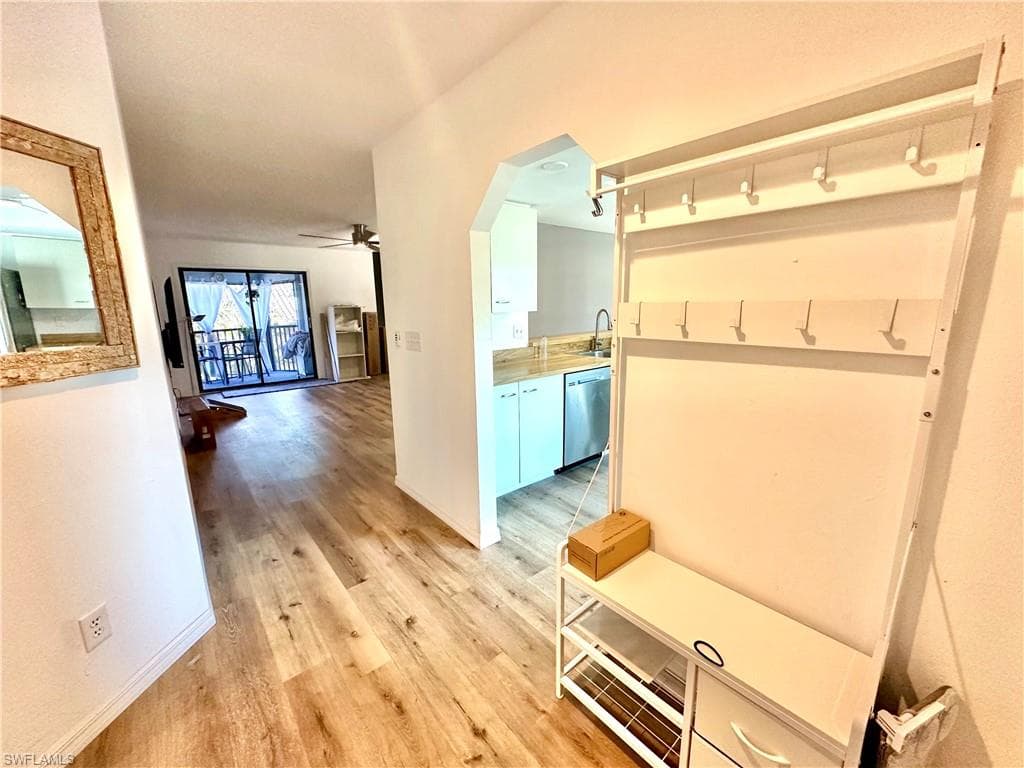 1521 SW 47th TER # 201, CAPE CORAL FL 33914-1
