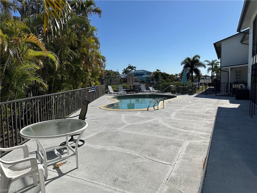 1521 SW 47th TER # 201, CAPE CORAL FL 33914-19