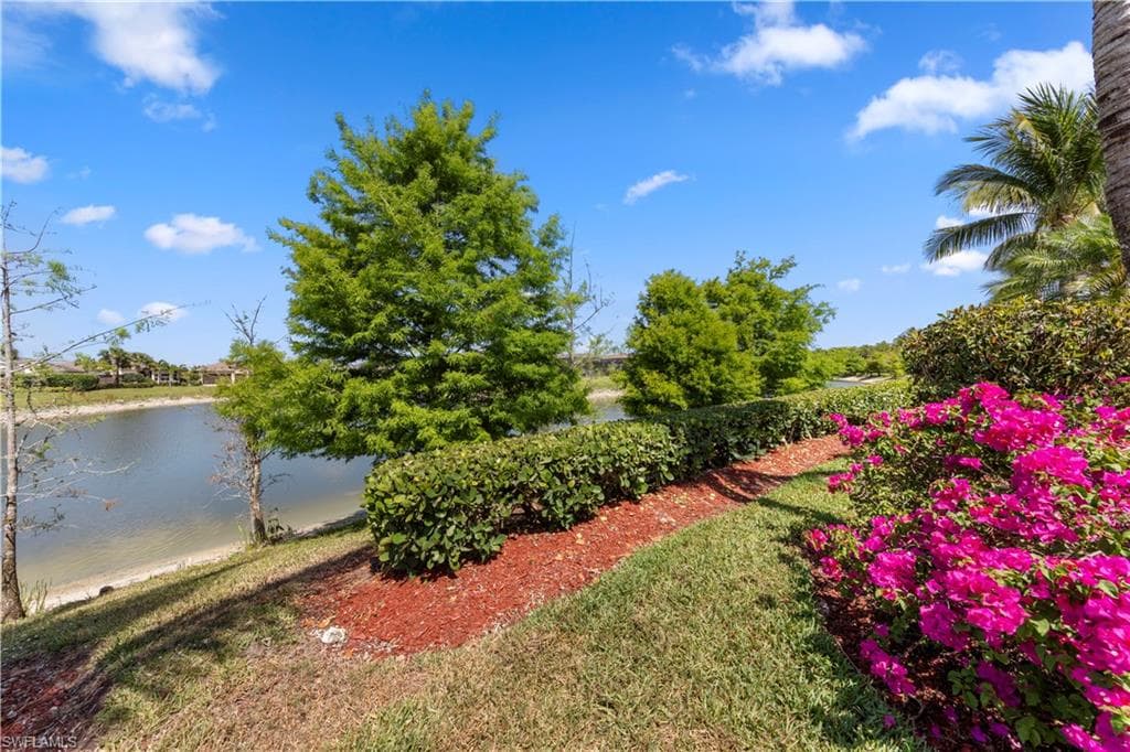 28548 Longford CT, BONITA SPRINGS FL 34135-31