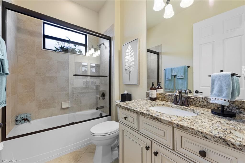 28548 Longford CT, BONITA SPRINGS FL 34135-27