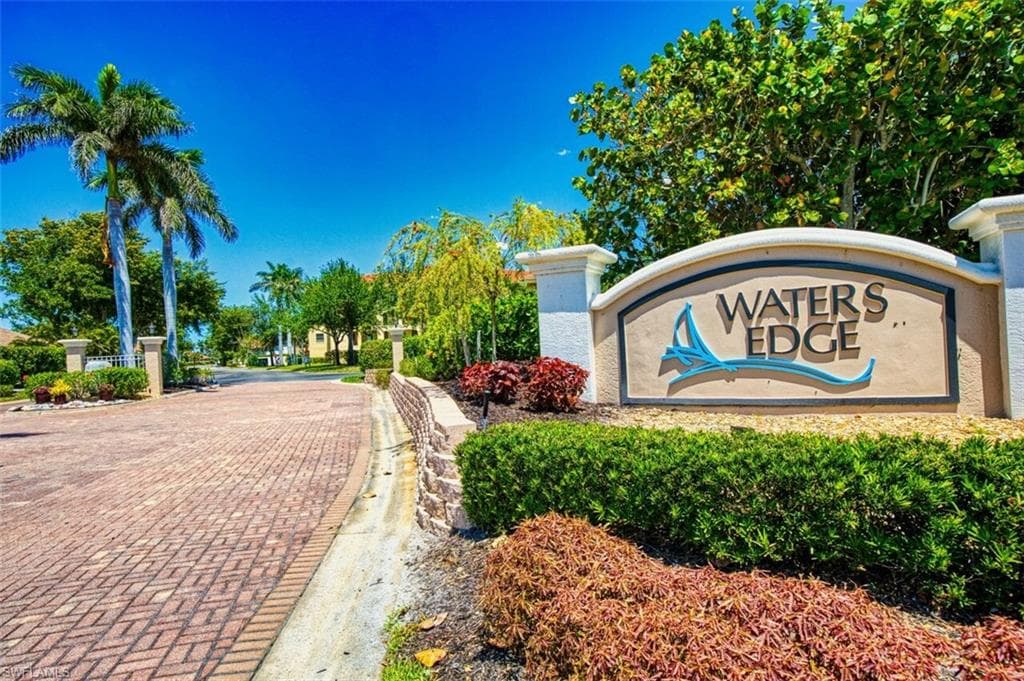 5482 Peppertree DR, FORT MYERS FL 33908-5