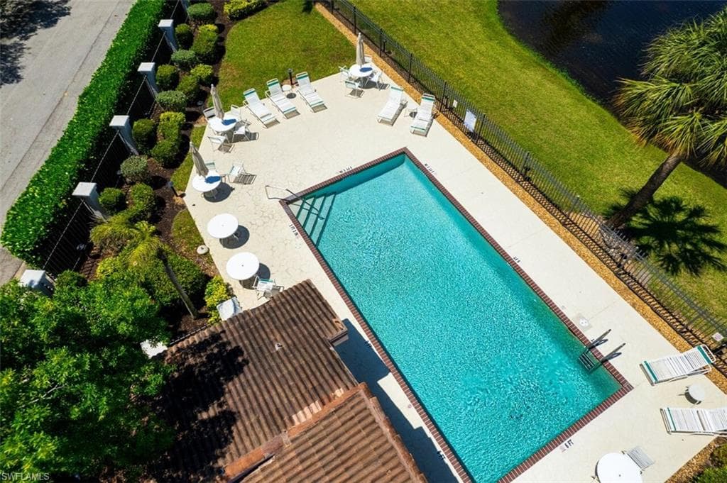 5482 Peppertree DR, FORT MYERS FL 33908-42