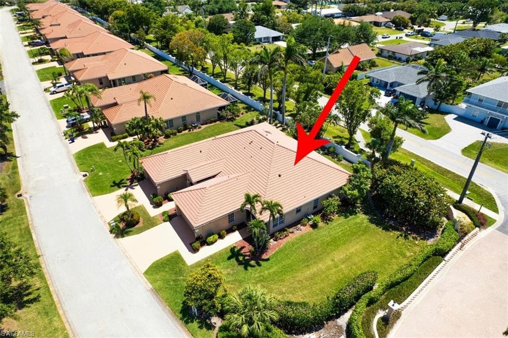 5482 Peppertree DR, FORT MYERS FL 33908-33