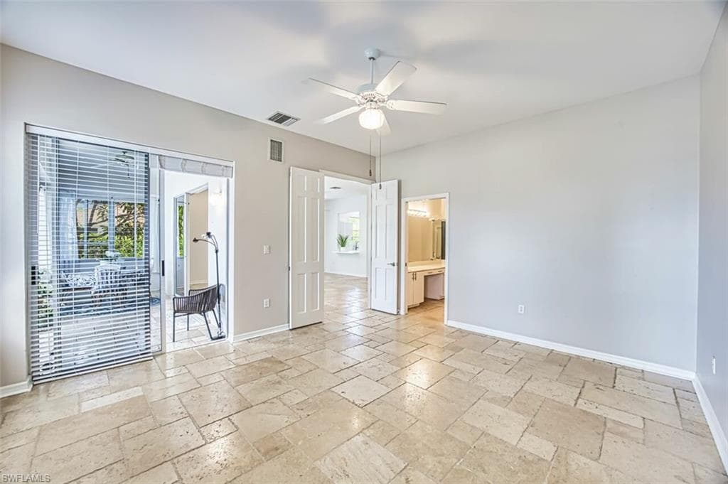 5482 Peppertree DR, FORT MYERS FL 33908-24