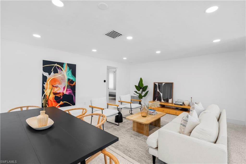 1515 Manchester BLVD, FORT MYERS FL 33919-8