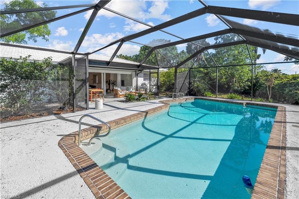 1515 Manchester BLVD, FORT MYERS FL 33919-40