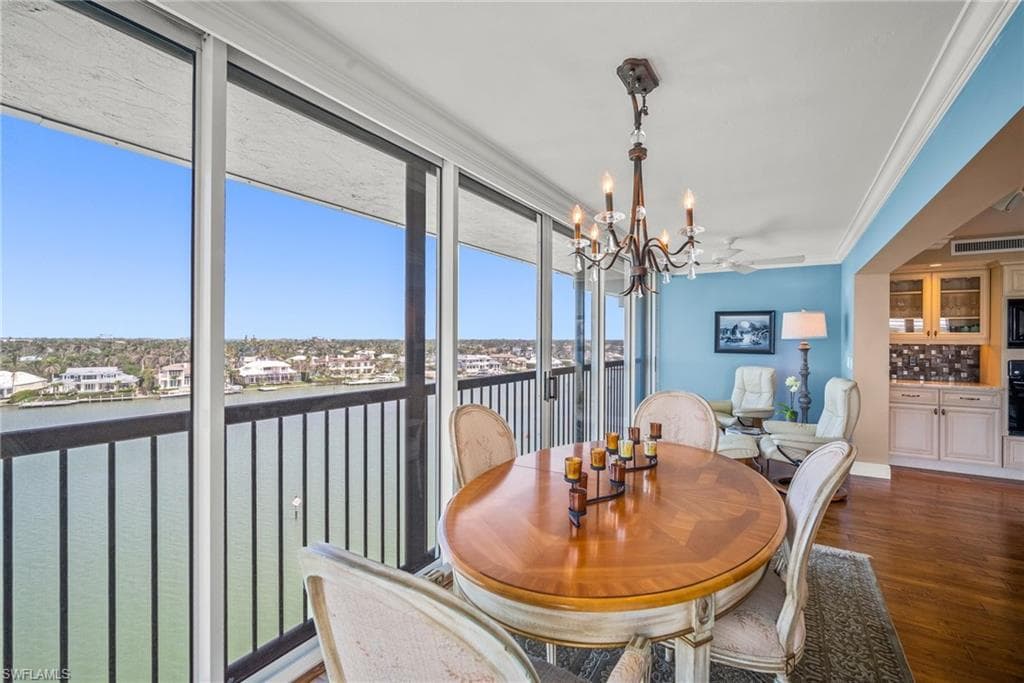 2650 Gulf Shore BLVD N # 701, NAPLES FL 34103-21