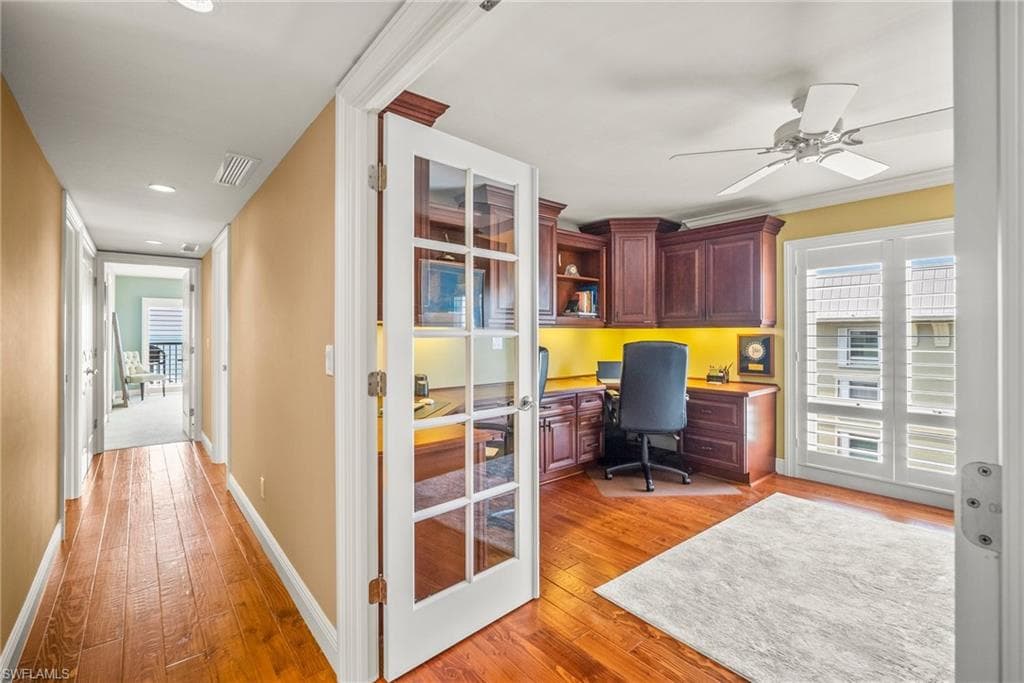 2650 Gulf Shore BLVD N # 701, NAPLES FL 34103-27