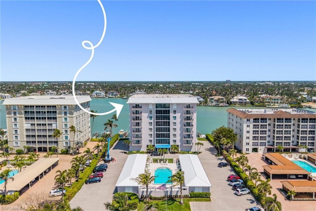 2650 Gulf Shore BLVD N # 701, NAPLES FL 34103-14