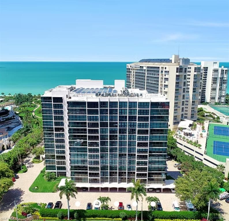 4031 Gulf Shore BLVD N 3E-42