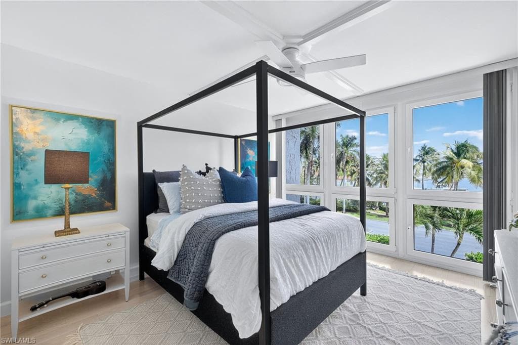 4031 Gulf Shore BLVD N 3E-26