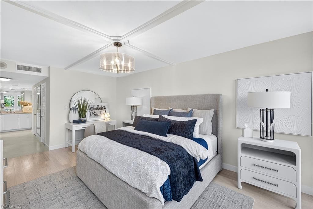 4031 Gulf Shore BLVD N 3E-20