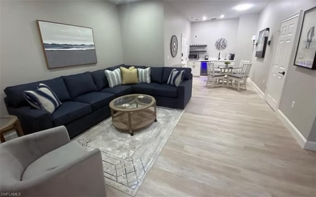 4031 Gulf Shore BLVD N 3E-49