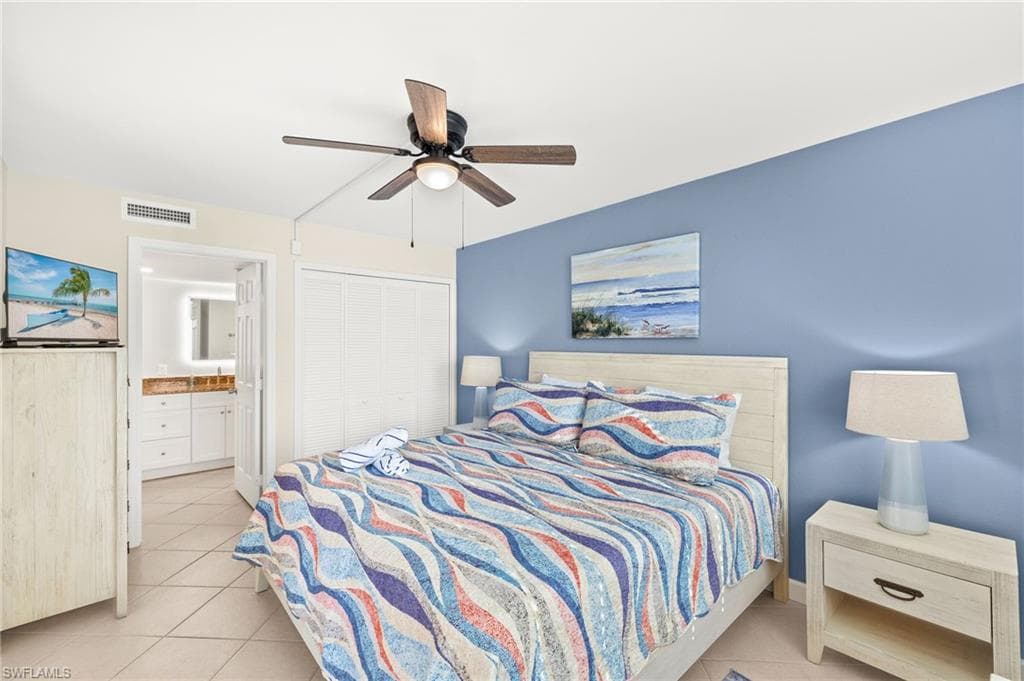 671 E Gulf DR, SANIBEL FL 33957-12