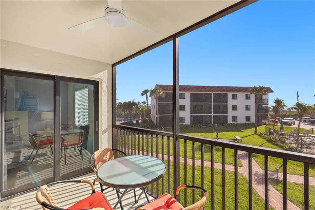 671 E Gulf DR, SANIBEL FL 33957-6