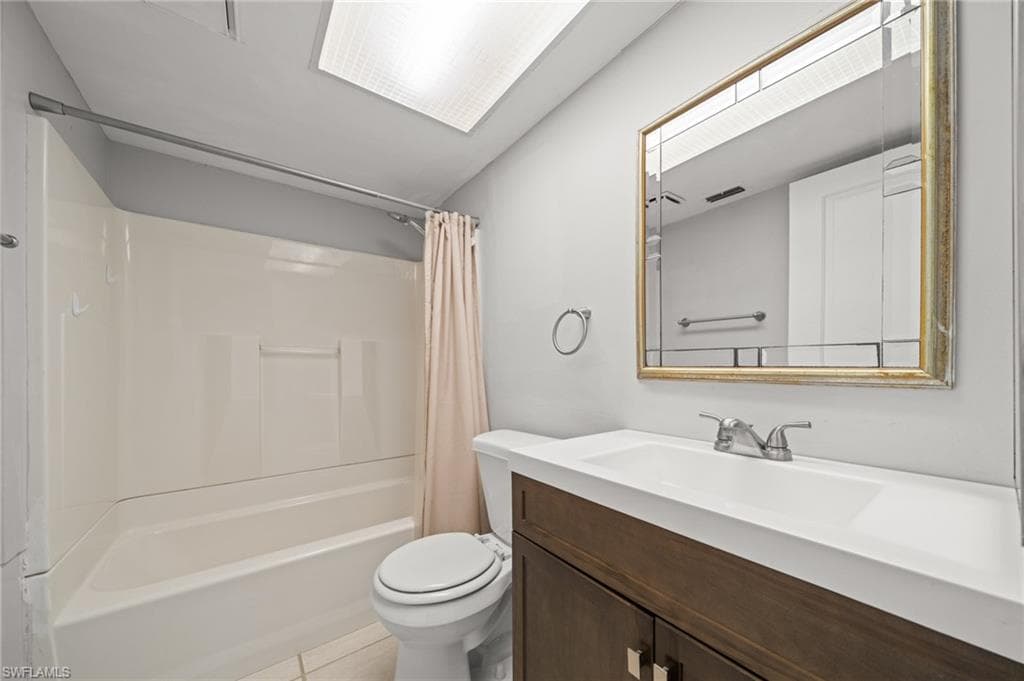 5032 Chiquita BLVD S # 101, CAPE CORAL FL 33914-17