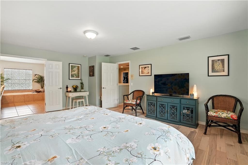 3268 Aralia CT E, ALVA FL 33920-22