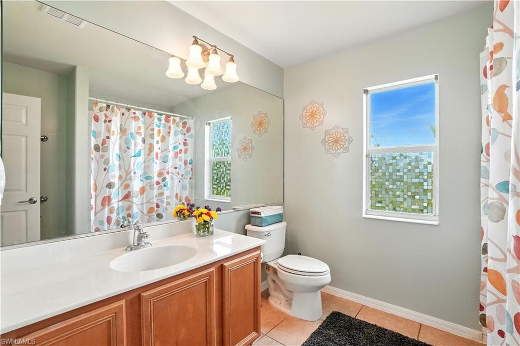 3268 Aralia CT E, ALVA FL 33920-26