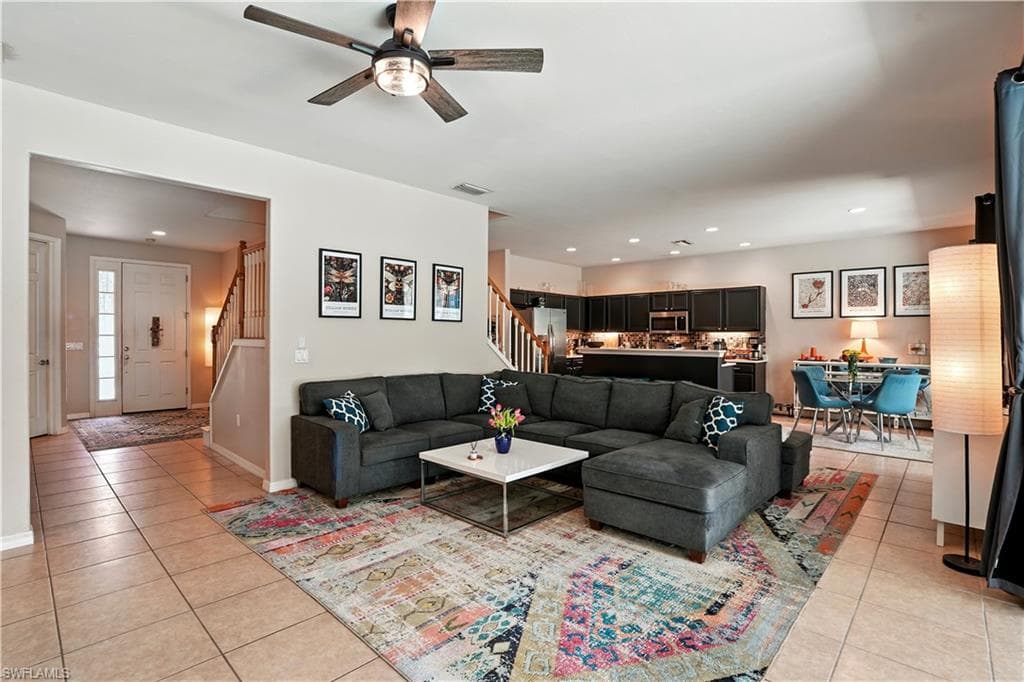 3268 Aralia CT E-0