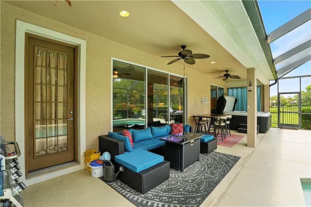 3268 Aralia CT E, ALVA FL 33920-34