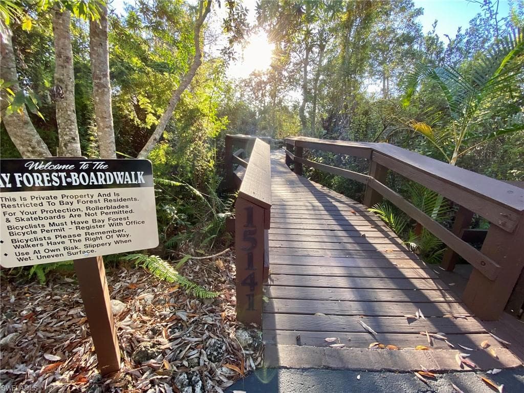 290 Naples Cove DR # 2205, NAPLES FL 34110-32