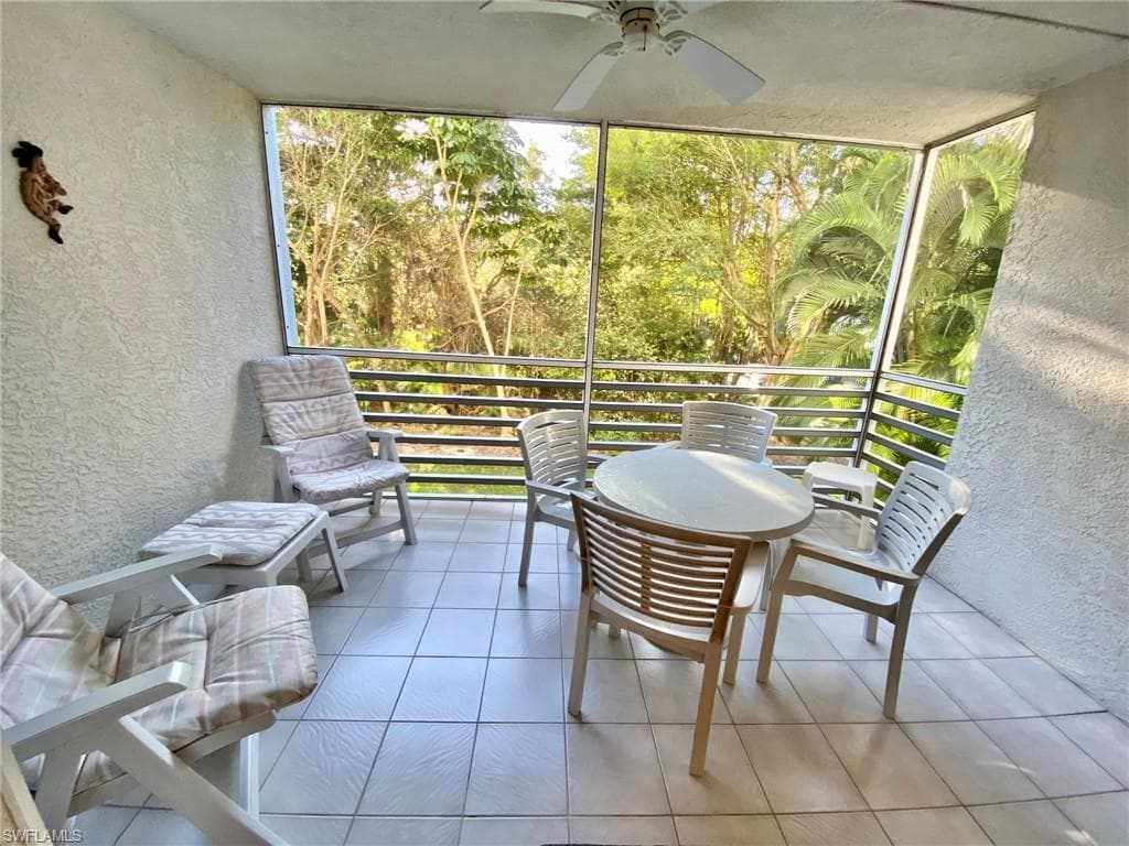 290 Naples Cove DR # 2205, NAPLES FL 34110-14