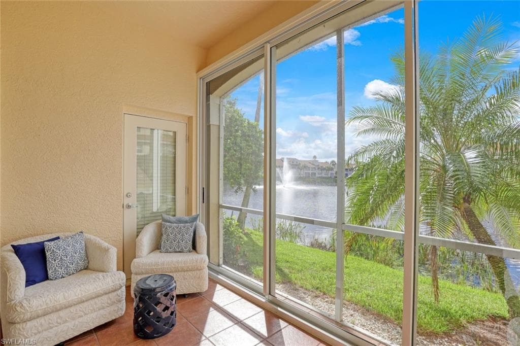8385 Excalibur CIR # G3, NAPLES FL 34108-15