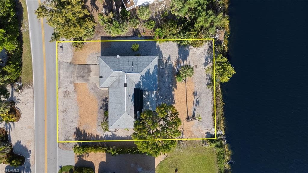 1457 Sand Castle RD, SANIBEL FL 33957-32